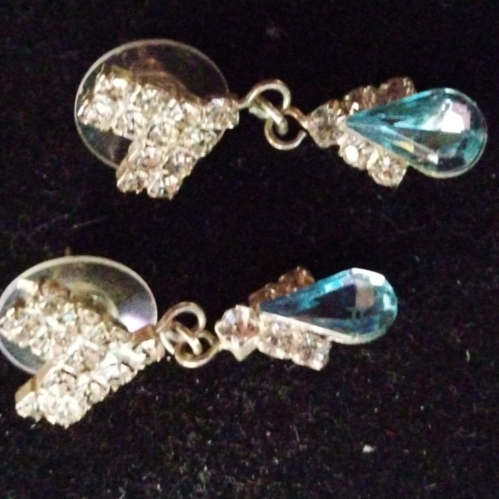 Vintage rhinestone earrings
